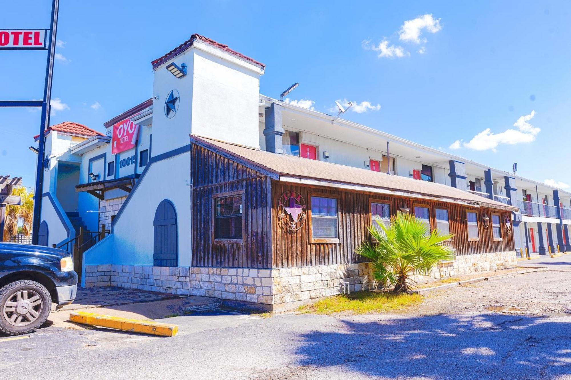 Oyo Hotel Houston, Tx Near Medical Center Nrg Stadium Exterior photo